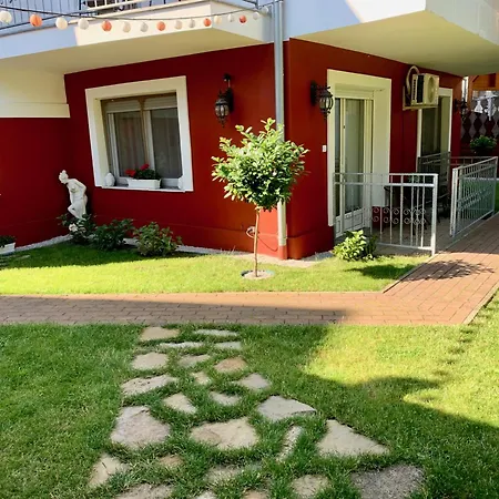 Lillybeth Garden Guest house 3*