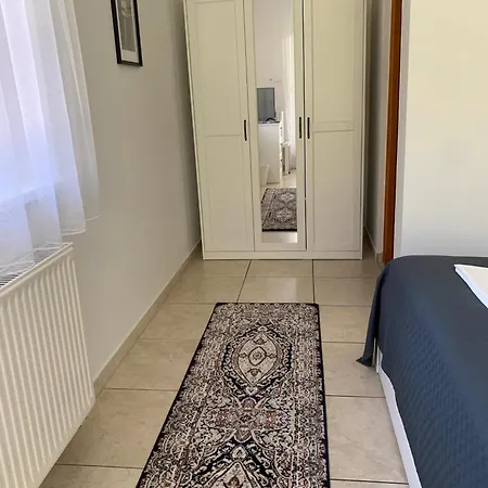 Lillybeth Garden Guest house