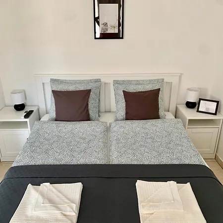 Lillybeth Garden Guest house 3*