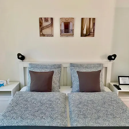 Guest house Lillybeth Garden 3*