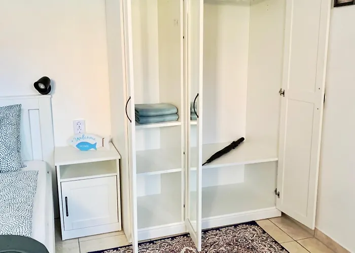 Lillybeth Garden ゲストハウス